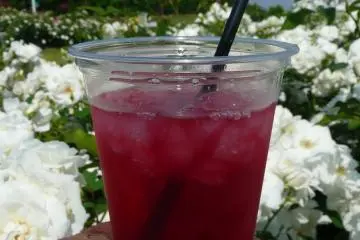 Rose tea