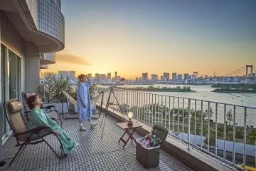 A camping experience in the heart of the city (Photo: <a href="https://prtimes.jp/main/html/rd/p/000001003.000016207.html" target="_blank" rel="noreferrer noopener nofollow">PR Times</a>)
