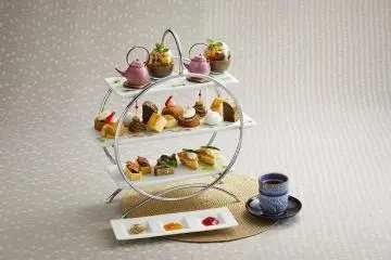 The event includes a wide range of tea-infused foods (Photo: <a href="https://prtimes.jp/main/html/rd/p/000000239.000017277.html" target="_blank" rel="noreferrer noopener nofollow">PR Times</a>)