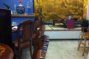 Dragon themed interior
