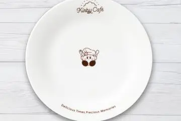 A souvenir plate is included with the afternoon tea set