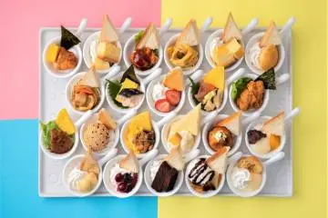There will be 22 main dishes to choose from, created by the band members
