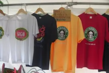 Clever T-shirts with a Vietnamese flair