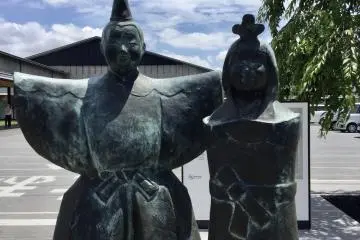 Takasago happy couple figures greet visitors