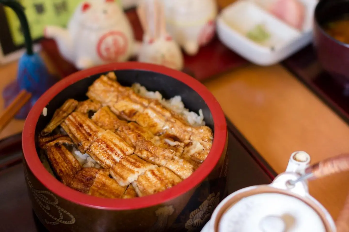 저작권:  ANAGO Hitsumabushi (Matsudo, Chiba, Japan) – t-mizo / CC BY 2.0