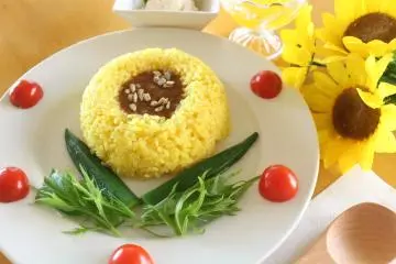 The on-site restaurant will have sunflower themed curry available for purchase