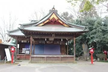 Kagura stage at Washinomiya Shrine