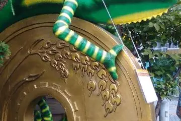 Chameleon Styrofoam Art