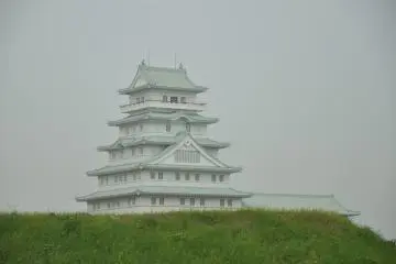 Toyoda Castle (Photo:  常総市地域交流センター(豊田城) – <a href="https://commons.wikimedia.org/wiki/File:%E5%B8%B8%E7%B7%8F%E5%B8%82%E5%9C%B0%E5%9F%9F%E4%BA%A4%E6%B5%81%E3%82%BB%E3%83%B3%E3%82%BF%E3%83%BC(%E8%B1%8A%E7%94%B0%E5%9F%8E)_(3738698399).jpg" target="_blank" rel="noreferrer noopener nofollow">yoppy</a> / <a href="https://creativecommons.org/licenses/by/2.0/" target="_blank" rel="noreferrer noopener nofollow">CC BY 2.0</a>)