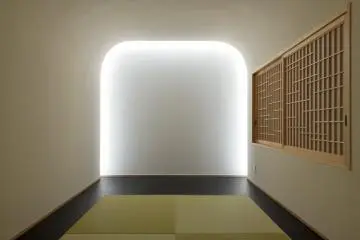 The ultra-minimalist meditation room  (Photo: <a href="https://prtimes.jp/main/html/rd/p/000000004.000084115.html?fbclid=IwAR3WxWO5ovbh3k6_ZplOXQM1ymbtG8NYH9Er7UGfLhBF6E2jClH-GZA_uvE" target="_blank" rel="noreferrer noopener nofollow">有限会社 Saika</a>)