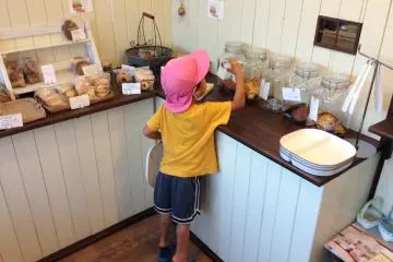 <p>Little ones will be extremely excited while making their selections</p>