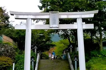 신사문