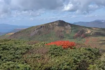 Mt Eboshi seen from Mt Zarumori