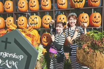 Fun photo spots are set up around the park