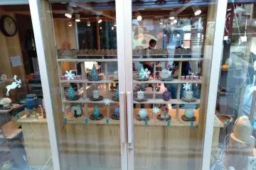 Pottery shop