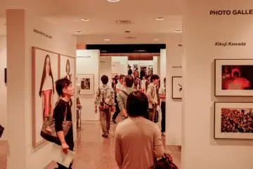 <p>Galeri terkemuka yang berpartisipasi di Tokyo Photo termasuk: New York's Gagosian Gallery, LA&rsquo;s M+B, Paris&rsquo;s Camera Obscura dan Galerie Esther Woerdehoff, Tokyo's Taka Ishii Gallery and Tomio Koyama Gallery, dan Berlin's Camera Work</p>