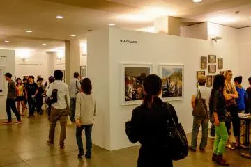 <p>Sponsor tahun ini termasuk Lexus, Air France, Delta Air Lines, the French and American Embassies, DNP, Nespresso, BNP Paribas, Hasselblad dan Pommery</p>