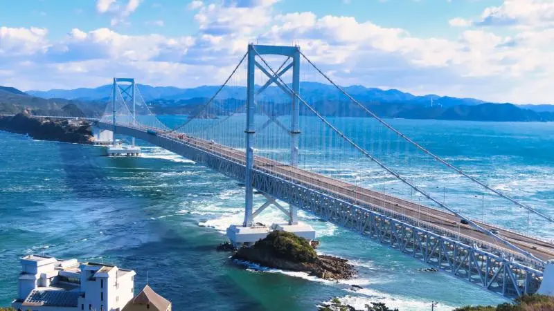 Late Fall in Shikoku - Tokushima City, Tokushima - Japan Travel