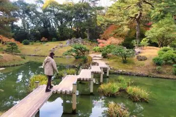 Crossing the pond