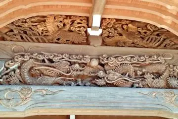 Carvings on the main temple