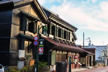  Beautiful historic buildings in the Nanokamachi area