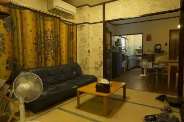 Gallery image