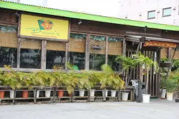 Bovino's [ปิด]