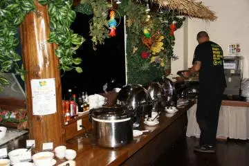 <p>Bovino's buffet bar</p>