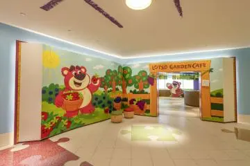 Enjoy delicious and cute themed food