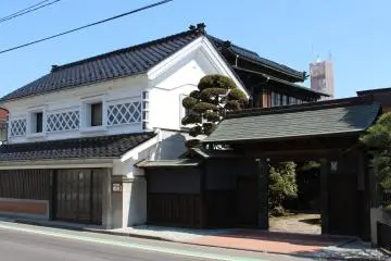 Gallery image