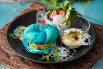 The colorful Piglet whirlpool bagel sandwich