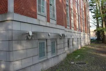 The building is the earliest reinforced concrete construction in Sendai.