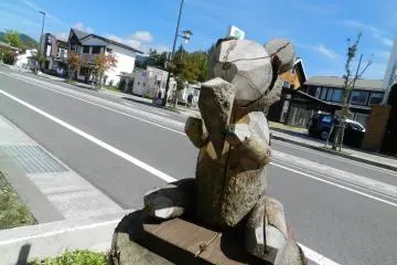 These little wooden animals line the whole of the main street.