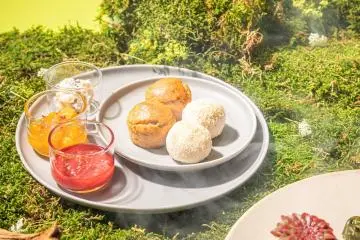 The scones are gluten-free, as they use rice flour as opposed to wheat flour (Photo: <a href="https://prtimes.jp/main/html/rd/p/000001393.000024668.html" target="_blank" rel="noreferrer noopener nofollow">Seibu Prince Hotels Worldwide</a>)