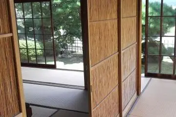 Glass, bamboo and tatami