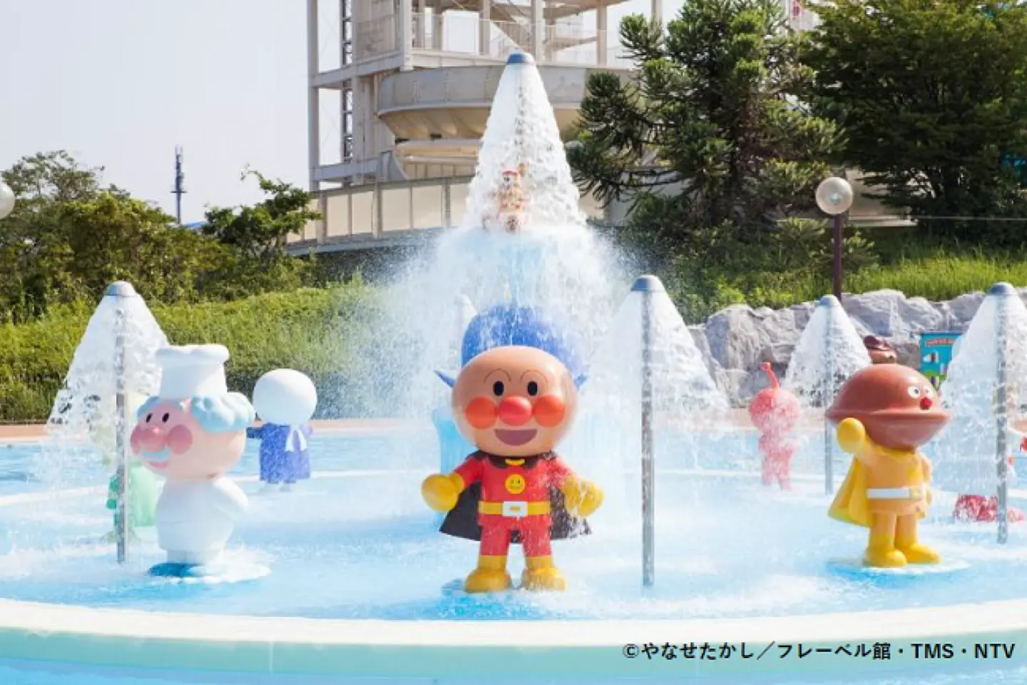 The Anpanman pool area provides fun for the little ones (Photo: Yomiuri Land Co., Ltd.)