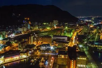 The southern view from the Mojiko Retro Observation Room (Photo: Courtesy of Kitakyushu City)