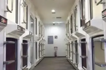 One of the capsule floors