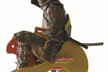 Noguchi's works depict samurai in non-traditional situations