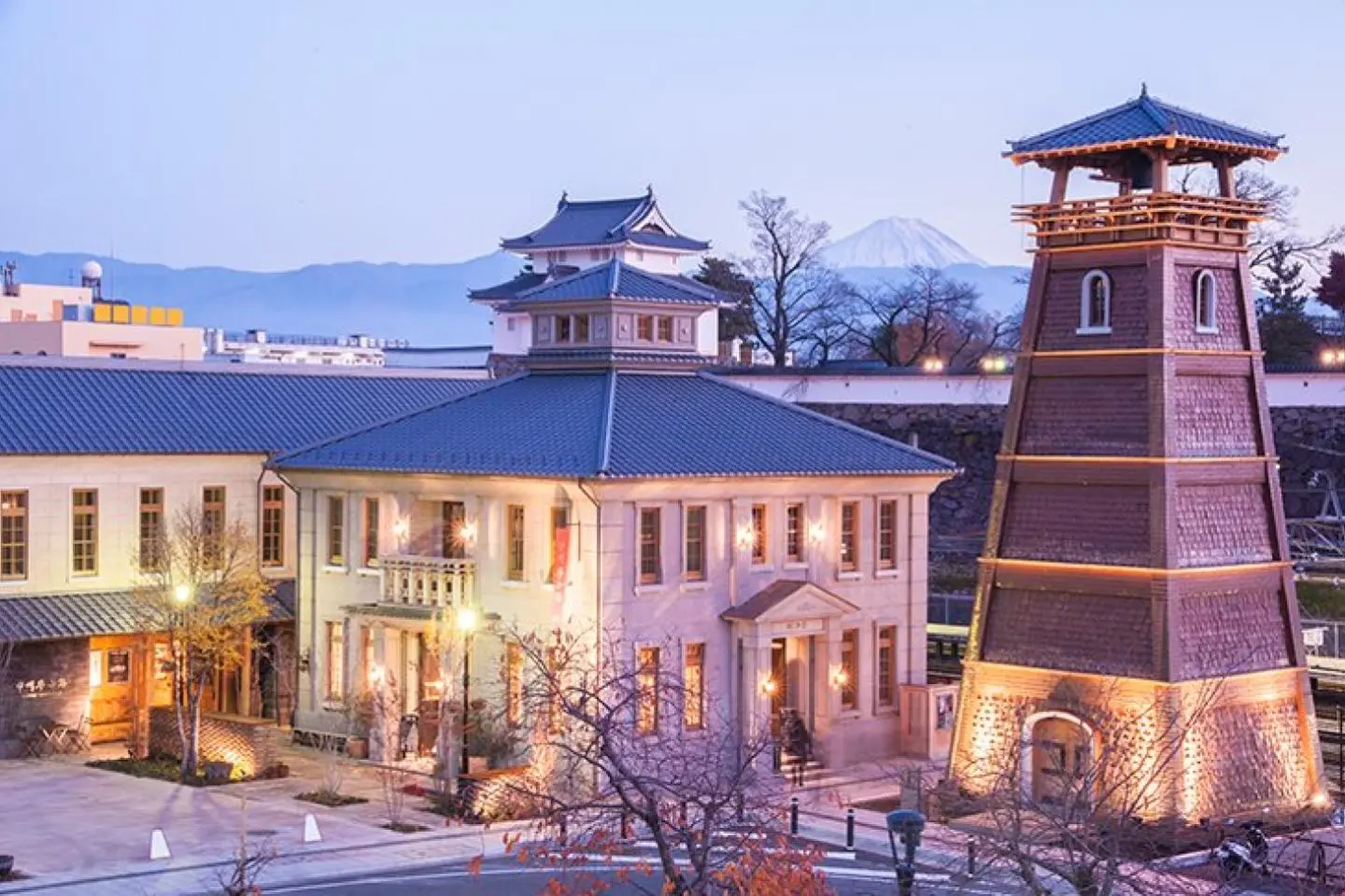 A shopping experience that transports you to Japan's past (Photo: Koshu Yume Kouji)