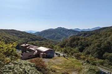 Kunimi onsen from above