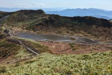 Amida pond seen from Onamedake