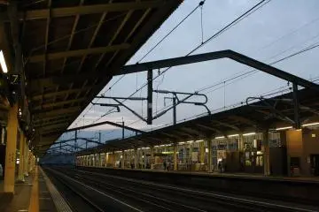 Shinkansen bisa dinaiki di lantai atas
