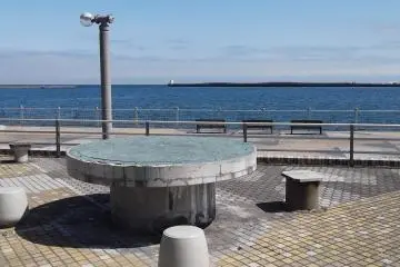 All along the waterfront there are places to sit, eat and drink