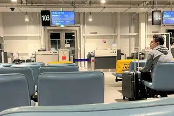 The 4 boarding gates are very close together and can be crowded at peak times