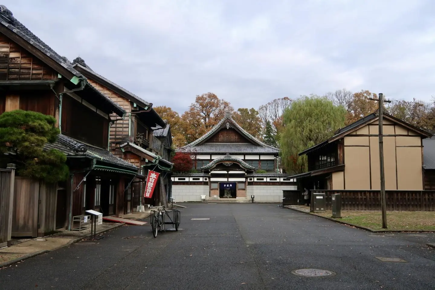 Shitamachi-naka Street