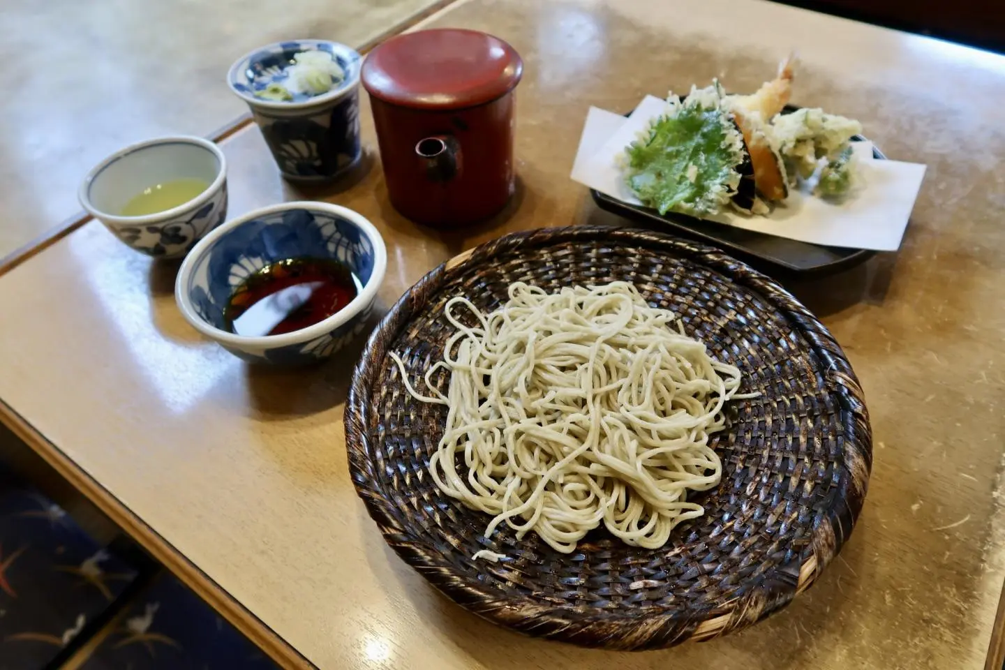 Jindaiji soba with vegetable tempura