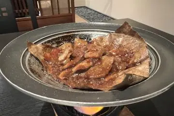 Grilled Hida Beef with miso in Houba Leaves