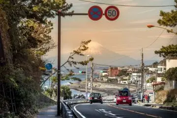 The first view of Mount Fuji when approaching Inamuragasaki