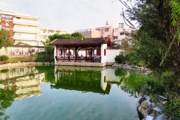 Pavilion of Spring